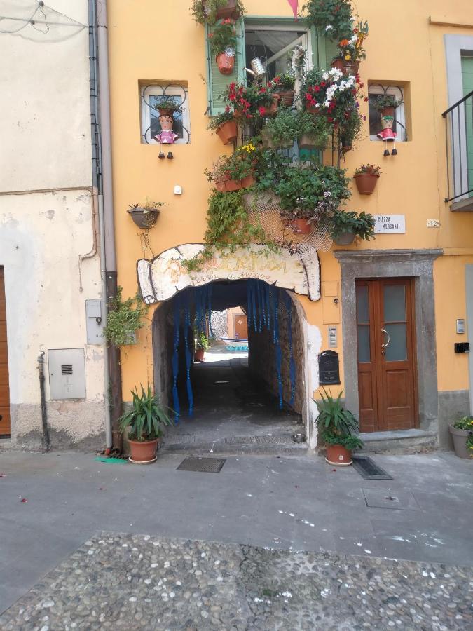 Casa Storta - Cycle Garage Con Biciclette Pisogne Exterior foto